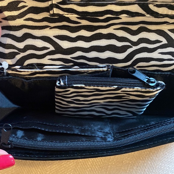 S&co wristlet - Picture 3 of 7